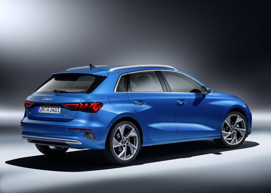  Audi A3 Sportback 35 TFSI 2020 года  (WW) (фото 11 из 57)